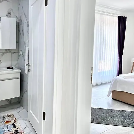 Villa Ege Goecek Havuzlu Tam Muestakil Dalaman